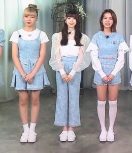 Niziu(ニジュー)マコ私服や衣装でいつもズボンなのはなぜ？怪我してる説も？